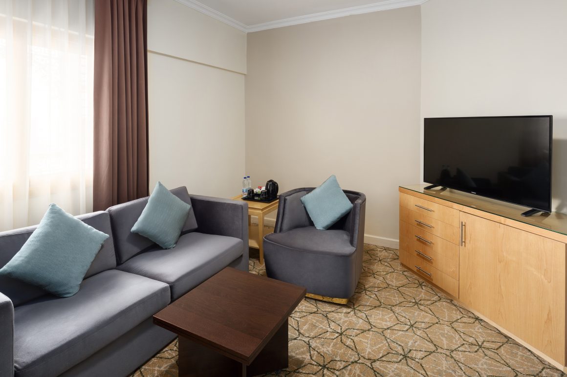 Executive Suite Sitting Area at Saja Almadinah Hotel